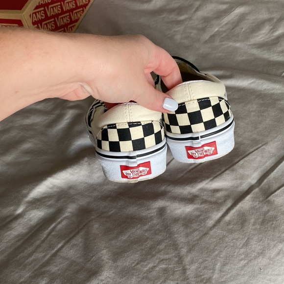 Checkered vans - Picture 4 of 4